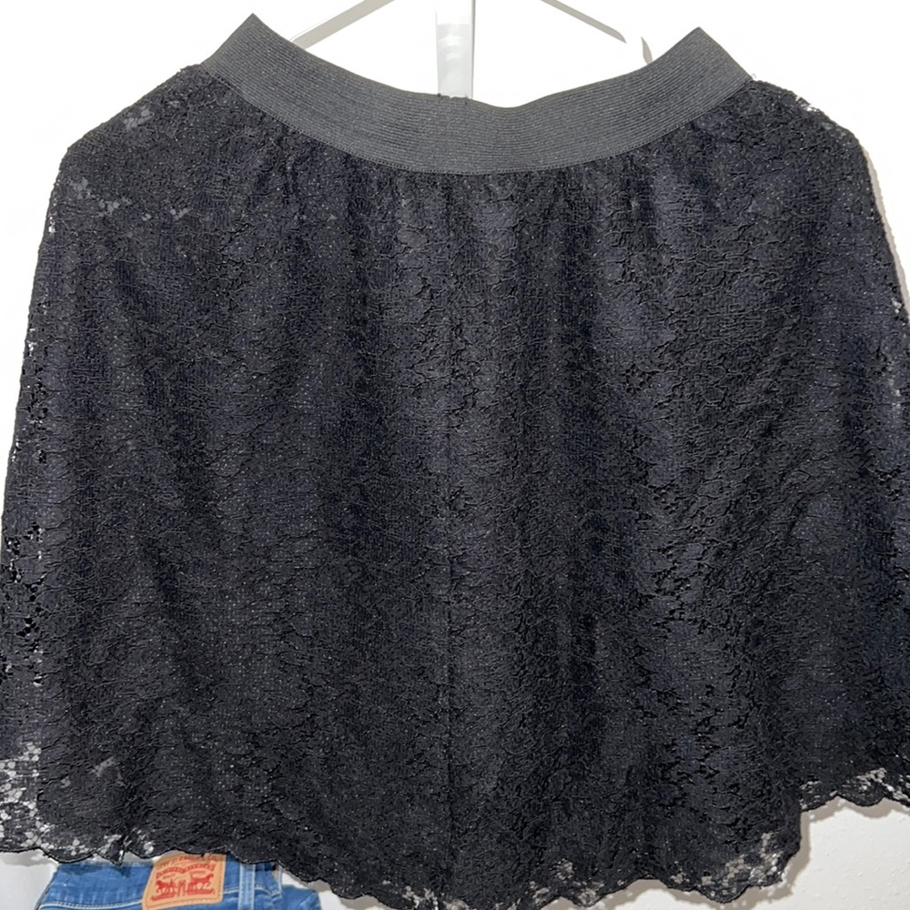 Black H&M skirt from divided